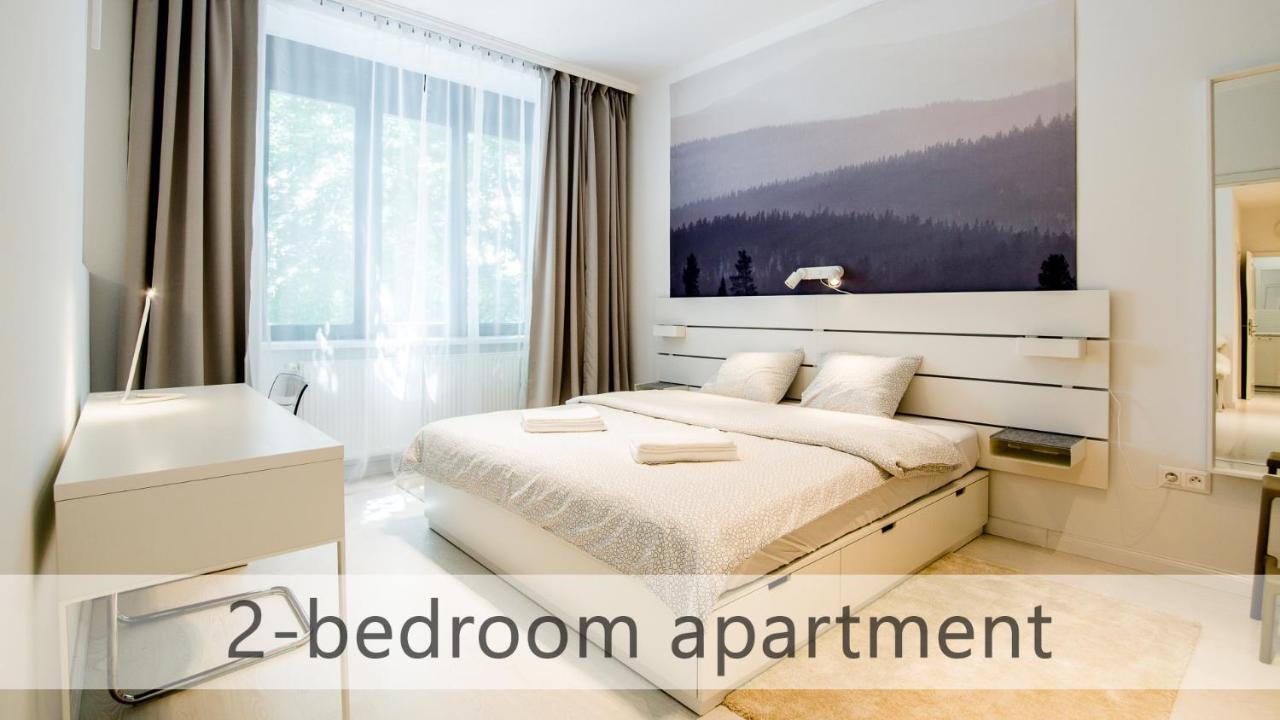 White Apartments With Ac By Kovee Bratislava Ngoại thất bức ảnh
